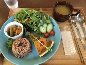 Quiche plate at Thallo in Kobe