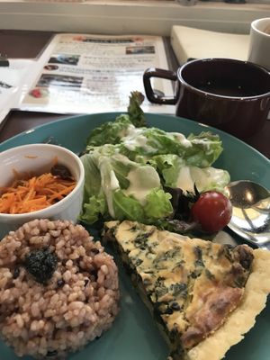 Spinach Set at Thallo in Kobe