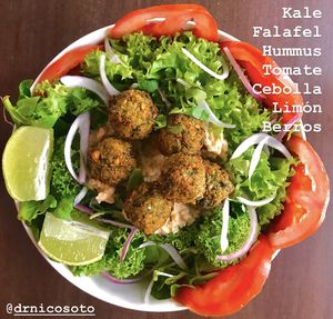 Salad at Katako Veg in Santiago