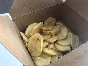 the chips, they come with a sauce (good) at etel&pan in Fisterra
