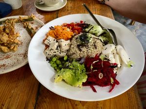 Vegan poké bowl 👌  at Zest in Agonda