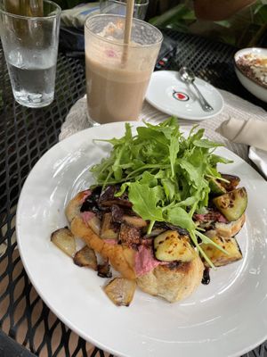 Breakfast Toast   at Mahalo in Panama City