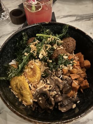 Falafel Bowl  at Mahalo in Panama City