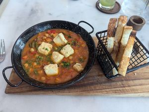  at Mahalo in Panama City