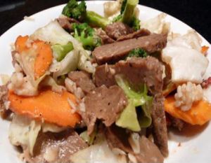 pepper garlic entree at Vegan House in Los Angeles