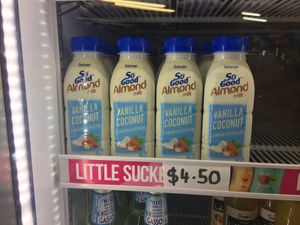 Vegan drinks at Hilton Pizza in Hilton