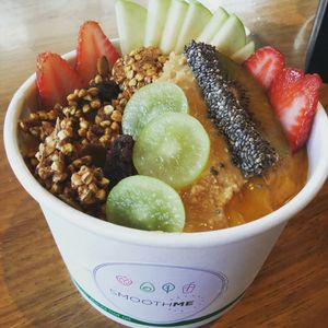 Mango &pineapple bowl at Smoothme Superfood Bar in Melbourne