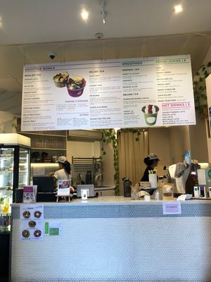 The shop at Smoothme Superfood Bar in Melbourne