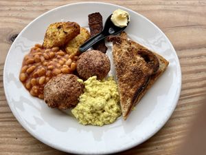 Vegan breakfast at DANA in Sheffield