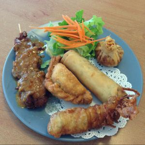 mixed entree at Peace Harmony - Erskine St in Sydney