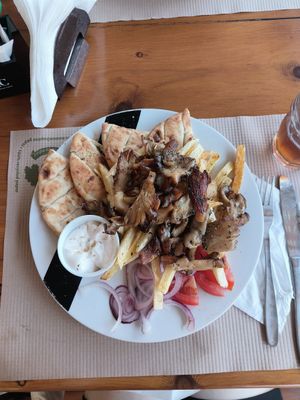 Mushroon gyros plate (3/5) at Evilion Bistro in Crete