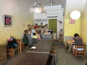 Chill at Yī Dān Sì 一簞食 - Eatdansu in Yilan