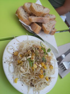 Food at Frida's in Perpignan