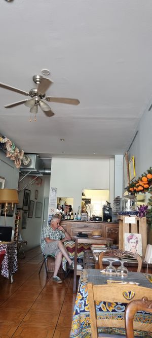  at Frida's in Perpignan