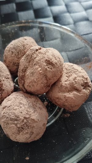 Trufes de xocolata at Frida's in Perpignan