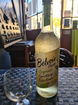 1 liter lemonade 4.2 euros. For the thirsty like me!! at Frida's in Perpignan