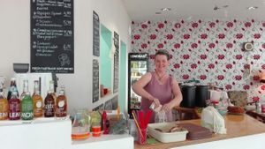 Manu bei der Arbeit at Suppenplantage in Kassel