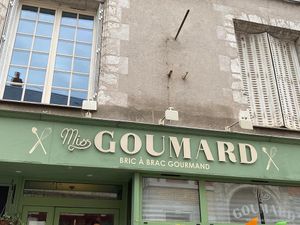 Shop at Miss Goumard in Blois