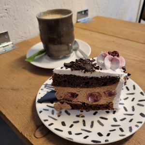  at I Scream Coffee in Leiden