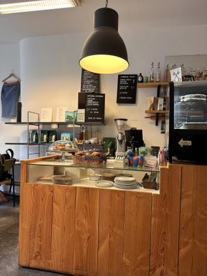 Vegan ice creams….  at I Scream Coffee in Leiden