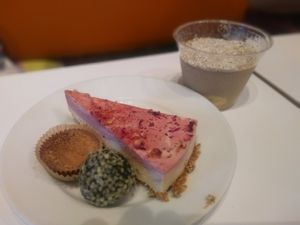 desert at Under the Sun Cafe in Long Beach