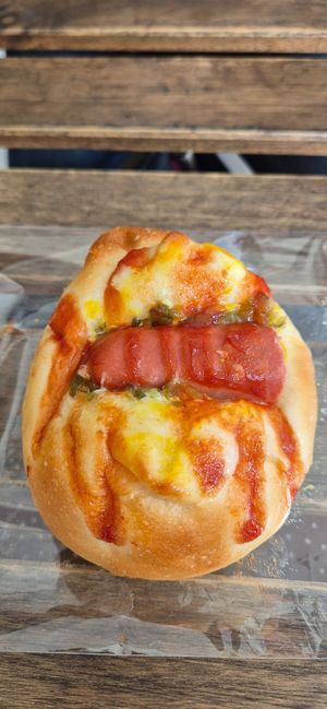 Hot dog bread at HiPizza in Taipei