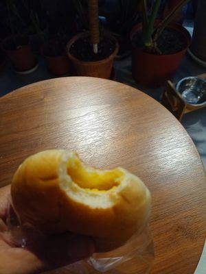 Inside of the cream bread at HiPizza in Taipei