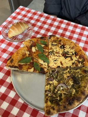   at HiPizza in Taipei