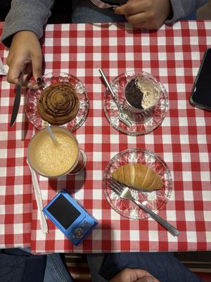   at HiPizza in Taipei