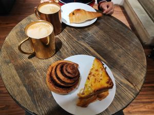 Vegan treats at HiPizza in Taipei