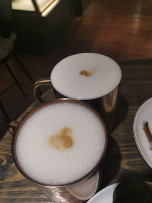 Cashew and Oat Latte at HiPizza in Taipei