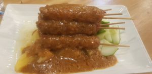 No chicken skewers in satay sauce (vg) at Amaysia Restaurant in Newcastle Upon Tyne