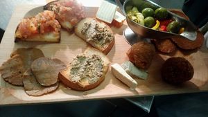 Vegan mix starter at Marcellos of Douglas in Cork