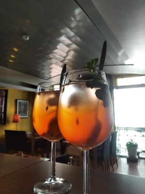 Aporol com vinho branco e maracujá at Cardamomo in Leiria