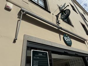 front  at Eis Greissler in Linz