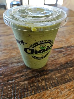 Mint smoothe at Choice Superfood Bar & Juicery - Del Sur in San Diego