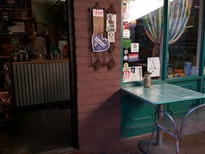 Outside seating at Desert Roots Kitchen in Tempe