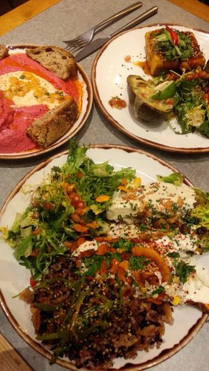 Dinner at Honest Greens - Castellana in Madrid