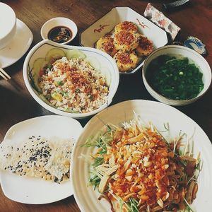 I think the food is great and the price is reasonable. Especially the weekend is not crowded so you can stay comfortably
 at Metta Vegetarian in Ho Chi Minh City
