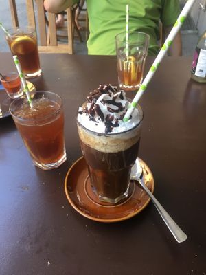 Eiskaffee und Eistee at Berlin 61 in Augsburg