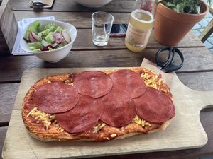 Pinsa Alla Salame  at Vapiano in Dresden