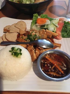 Vegan Broken Rice
Tan Lac Vien - Squirrel Hill
Photo by ecoRDN - ecoRDN.com at Tan Lac Vien Vietnamese Bistro in Pittsburgh