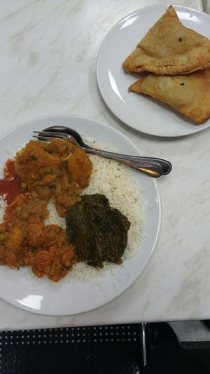 3 curries and samosa's at Little Aladdin in Manchester
