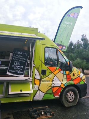  at Vegan's Food Truck in Aquitaine