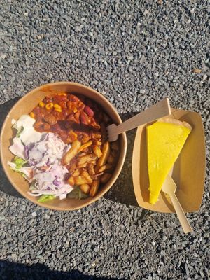  at Vegan's Food Truck in Aquitaine