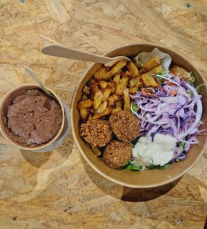  at Vegan's Food Truck in Aquitaine