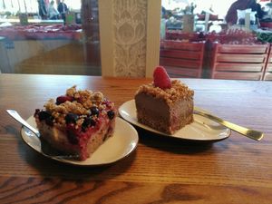 yummy raw cakes at Toormoor Kohvik/Galerii in Tallinn