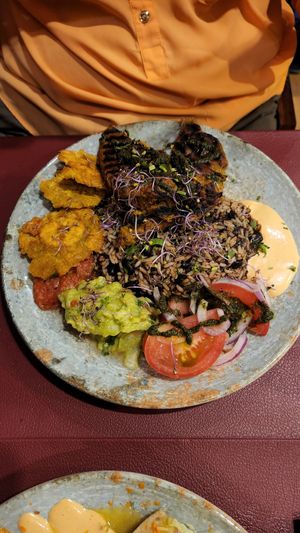 Plato centroamericano at Andino Gastrobar in Malaga