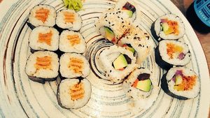 Tremendo sushi at Yoshi - Sushi & More in Madrid