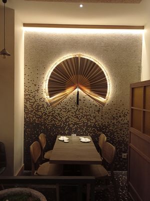  at Yoshi - Sushi & More in Madrid